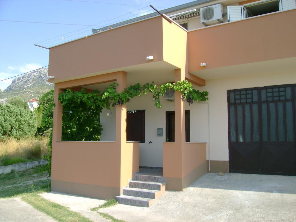 Apartment Zagor Kaštela Habitación foto